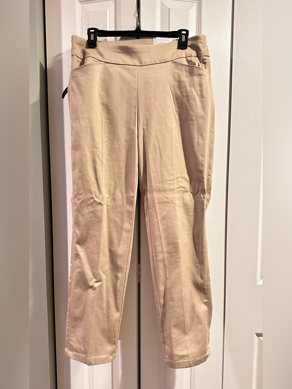 croft & barrow beige straight leg trousers